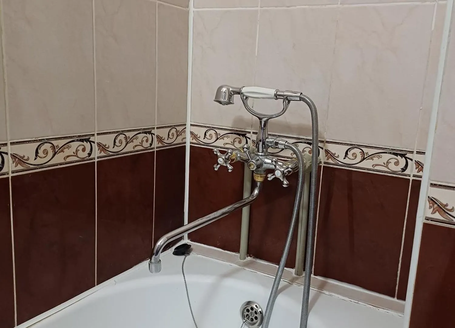 Apartment Апартаменты Рядом С Dostyk Plaza В Микрорайоне Самал-2 Almaty