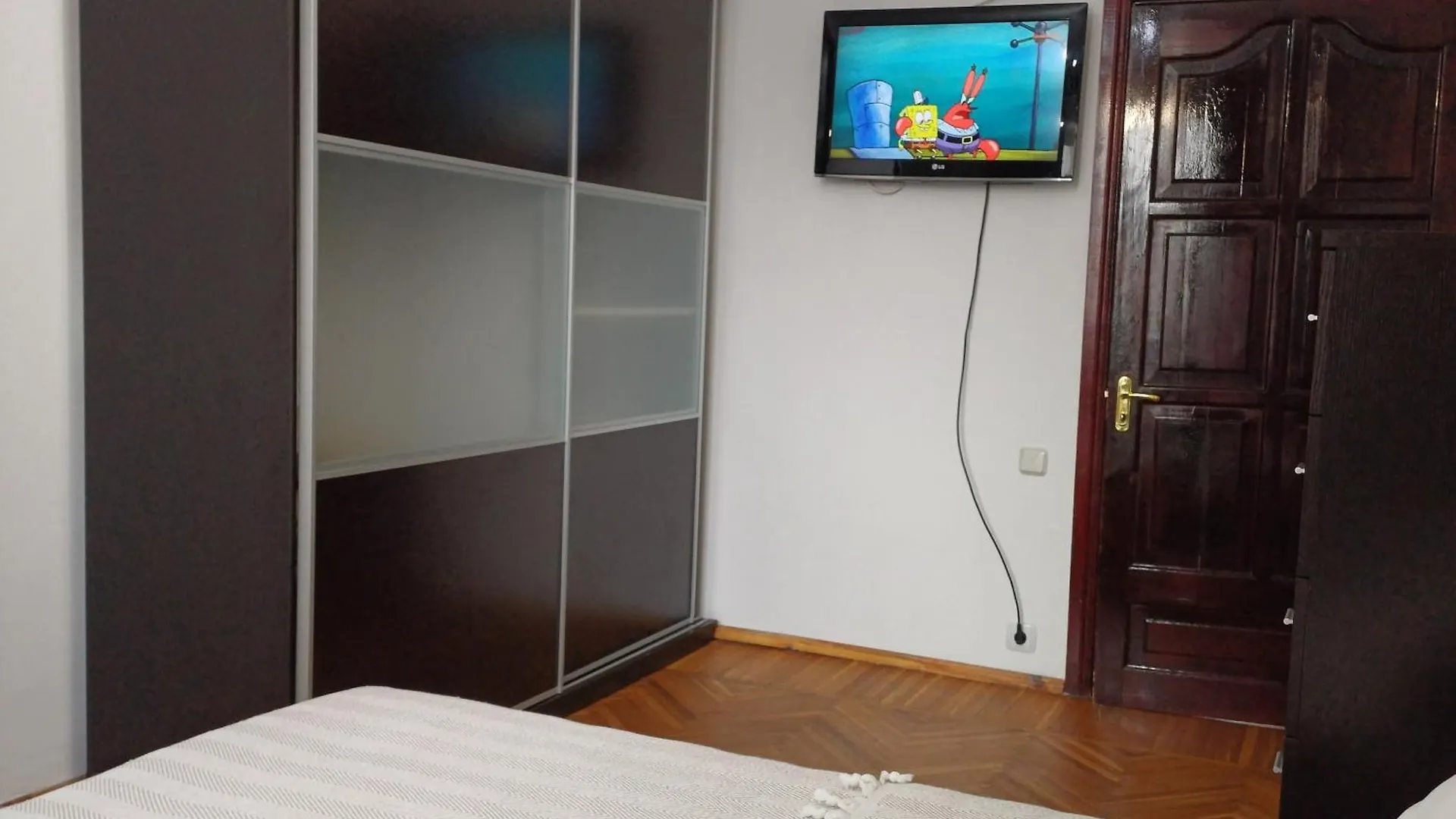 Апартаменты Рядом С Dostyk Plaza В Микрорайоне Самал-2 Almaty 0*,  Kazakhstan